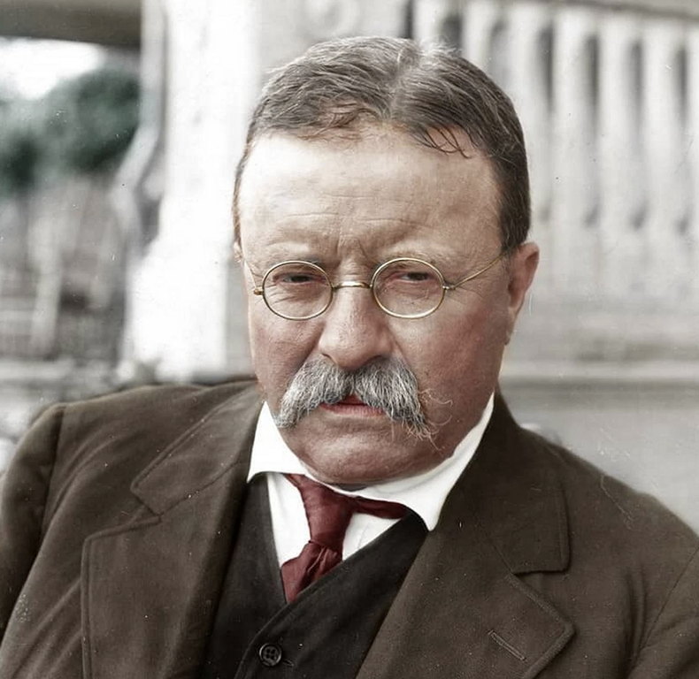 Theodore Roosevelt, padre de la doctrina estadounidense que impuso un poder aplastante sobre América Latina.