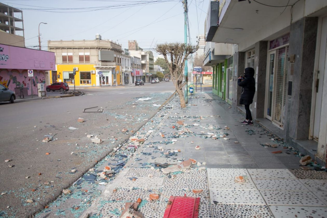 29-07-2023_temporal_de_viento_sobre_comodoro (1).JPG