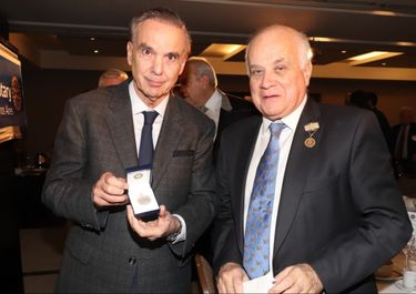 El opositor de la oposición