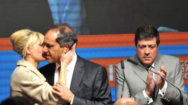 scioli y karina celebraron la ampliacion de la ley de fertilidad