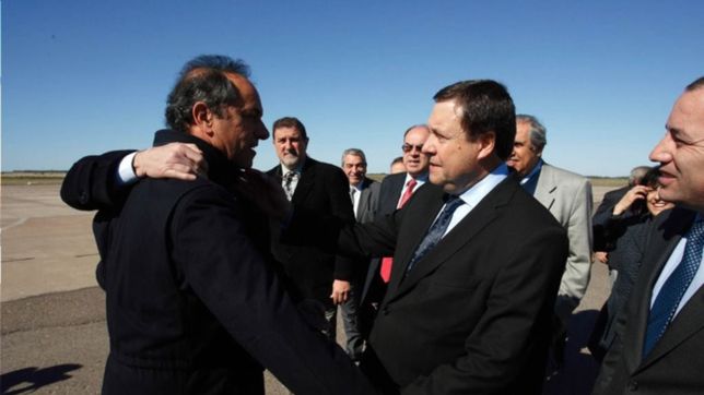 weretilneck juega fuerte por scioli para desplazar al pichettismo