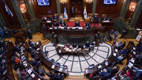 Los bloques que conducen Horacio Rodrígez Larreta y el PJ impusieron su agenda y le complican la Legislatura a Jorge Macri.