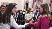 Victoria Villarruel con Kirsty Hayes, embajadora del Reino Unido de Gran Bretaña e Irlanda Del Norte.