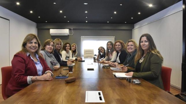 mujeres radicales trazaron la estrategia de campana hacia noviembre