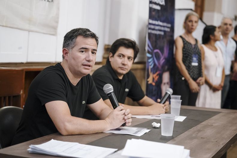 El armador de Karina Milei, Gabriel Bornoroni, mantiene el suspenso sobre el juego del espacio en Río Cuarto.