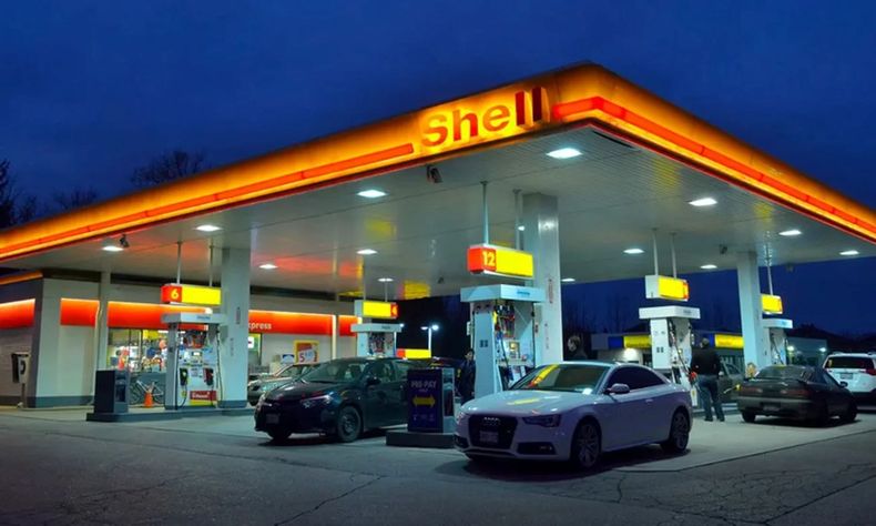 Energía: José Luis Manzano y un fondo suizo se quedaron con las estaciones y la refinería de Shell