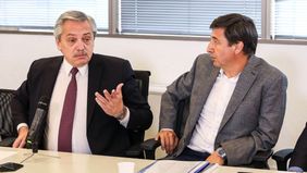 Purga precoz: Fernández, obligado a soltar lastre a cuatro meses de arrancar