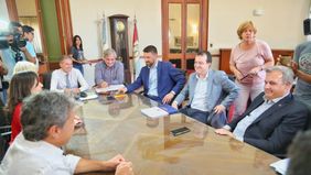 Reproches y exigencias del socialismo a Perotti para encaminar las emergencias