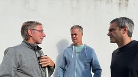 Guillermo Michel, Juan José Bahillo y Martín Piaggio en Gualeguaychú en lo que consideran el primer paso de la unidad del peronismo en Entre Ríos.