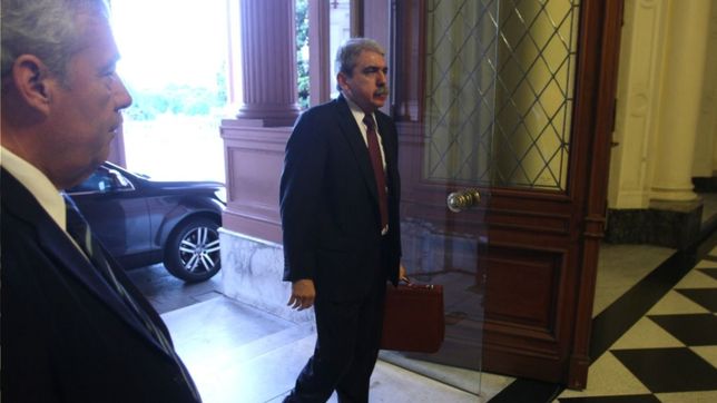 ?fue empate, la mitad de la poblacion nos acompano?