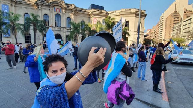 cebado por el #banderazo, negri advirtio sobre riesgos de cierre del congreso