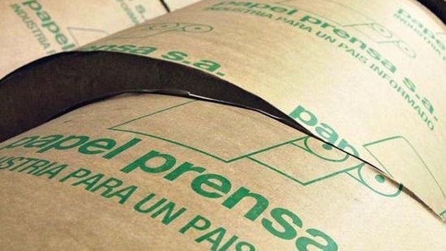 cuestionan el proyecto que favorece a clarin y la nacion por el papel