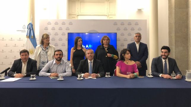 sola: ?no queremos limites para oponernos a un gobierno tan poderoso?