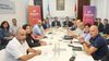 Los funcionarios de Maximiliano Pullaro junto a los gremios docentes de Santa Fe en nuevo encuentro paritario.