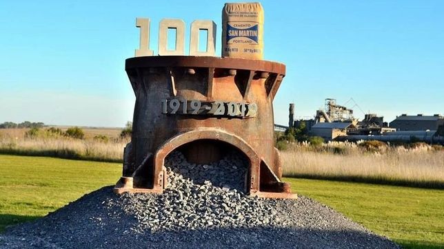 previo a la visita de macri a olavarria, loma negra cierra su planta centenaria