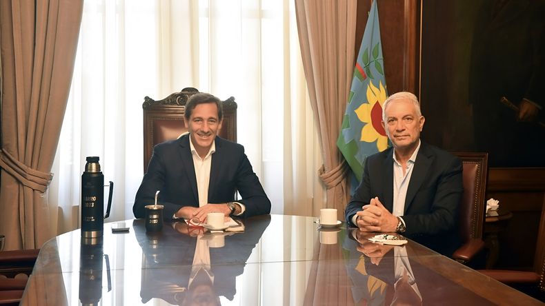 Julio Garro y Julio Alak transición La Plata