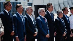 Martín Llaryora encabezó este lunes un acto homenaje a las victimas del atentado en Río Tercero