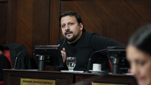 Buenos Aires prohíbe el uso de pantallas en escuelas primarias: es la tercera provincia en hacerlo