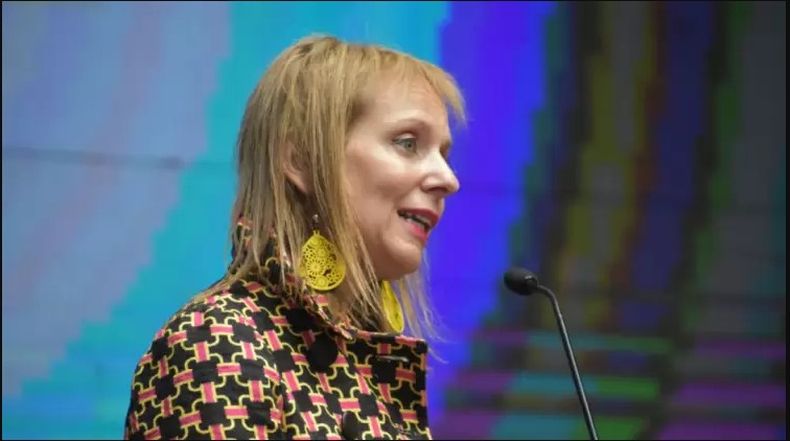 Úrsula Basset, representante sin cargo en organismos internacionales.