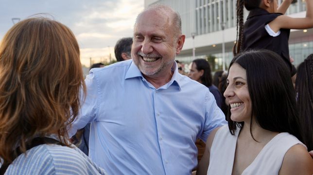 Omar Perotti en la reinauguración del Hospital Dr. Jaime Ferre de Rafaela