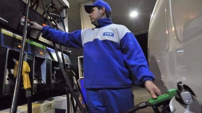 el gobierno suspendio el aumento en el precio de los combustibles
