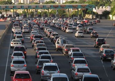 Choque y demora en la Autopista Bs. As.-La Plata