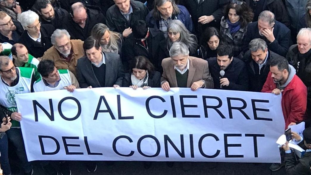 Javier Mile advirtió que iba a achicar el Conicet&nbsp;