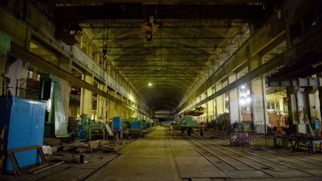 astillero: los trabajadores advierten por suspensiones y falta de insumos