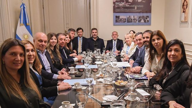 Miembros de los bloques del PRO. Evalúan no aceptar el veto a ley que aumenta el presupuesto a las universidades.&nbsp;