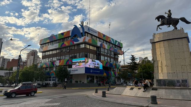 El centro de la ciudad de Neuquén, el corazón petrolero del país de Javier Milei.