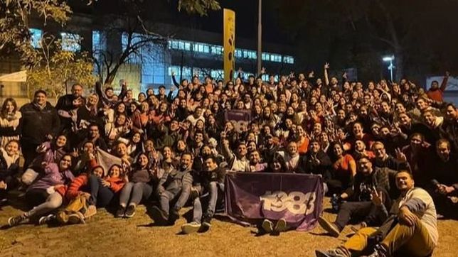 franja morada recupero la federacion universitaria de rosario tras una decada
