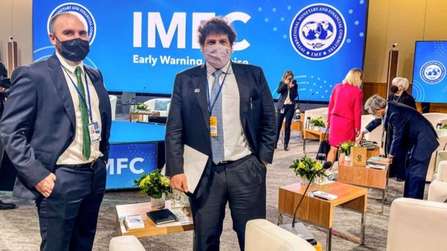 el representante argentino ante el fmi le pidio responsabilidad social a la oposicion