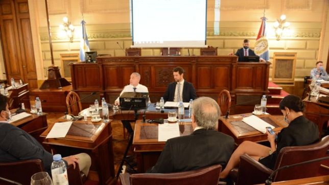 sain, de visitante en la legislatura: el final esta cantado