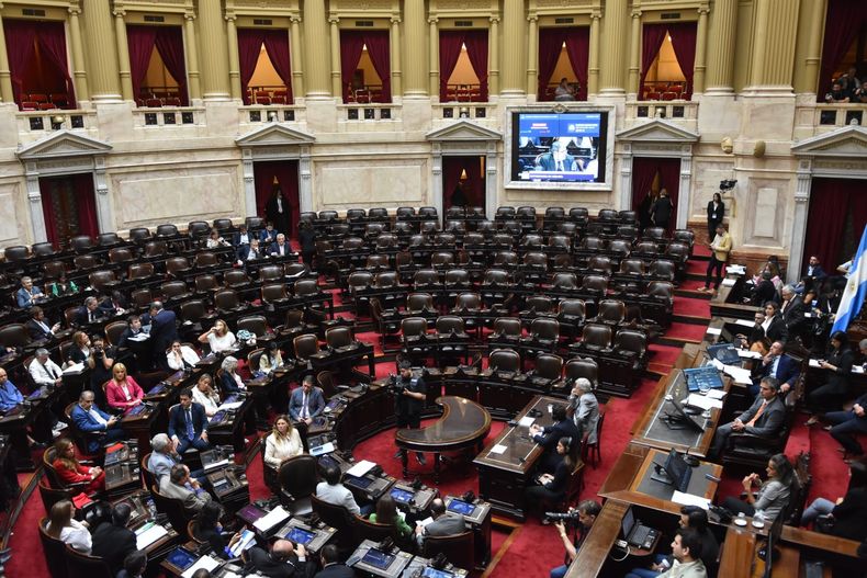 Solo bajaron al recinto los bloques Hacemos Coalición Federal, Unión por la Patria y el Frente de Izquierda.