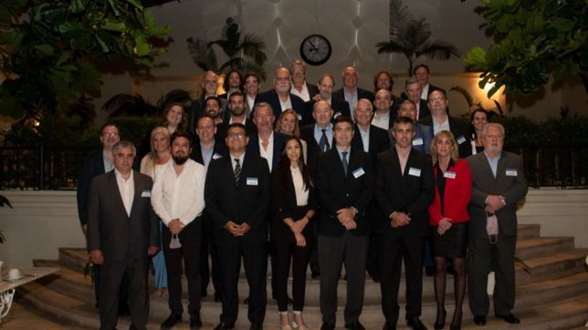 adepa formo su nuevo consejo ejecutivo y emitio su informe libertad de prensa