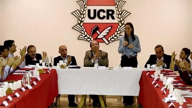 la ucr no logra espacios en el gabinete de vidal y crece la tension