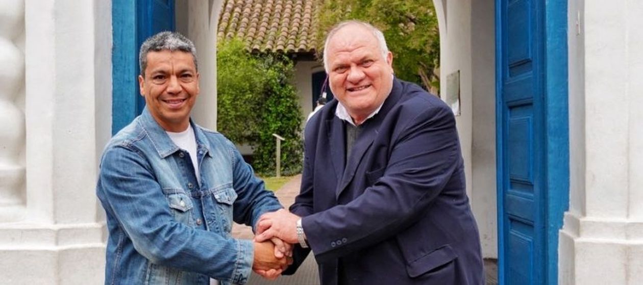 Masso junto a Jesús Escobar, candidato a la presidencia por Libres del Sur.