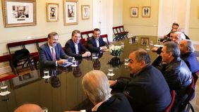 Gobierno y CGT: horror al conflicto y keynesianismo (módico) de emergencia