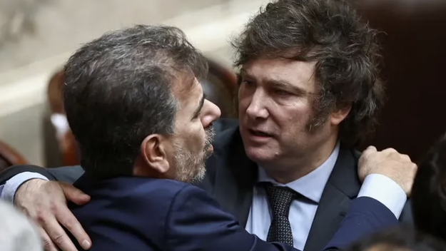 Javier Milei con Cristian Ritondo, parte de la alianza electoral del Gobierno en el Congreso.&nbsp;