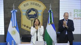 Carreras, entre un guiño al Gobierno y su resolución del conflicto mapuche
