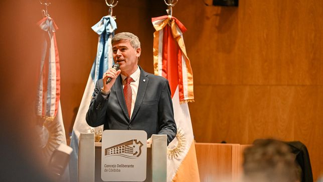 Daniel Passerini, intendente de la ciudad de Córdoba, paga deudas, emite bonos y letras y apuesta a la gestión.