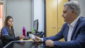 El gobernador de Córdoba, Martín Llaryora, en julio pasado acudiendo a realizarse el narcotest.