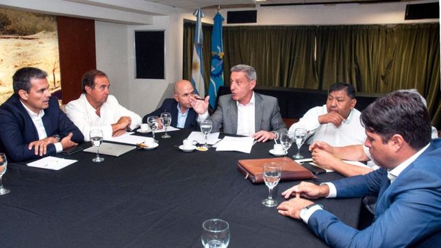 chubut: arcioni lleva el reclamo de empresas a la casa rosada