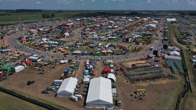 Casi sin retenciones, el campo festeja en Expoagro y fluyen los negocios