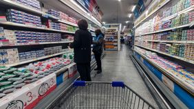 La inflación en julio ronda otra vez el 3% y agota la meta anual de Guzmán
