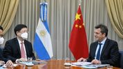 pago al fmi: los malabares de massa para llegar con aire a las paso