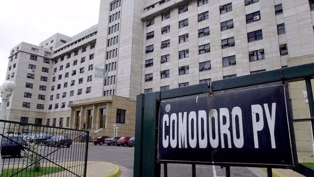 doble amenaza de bomba en tribunales y en comodoro py