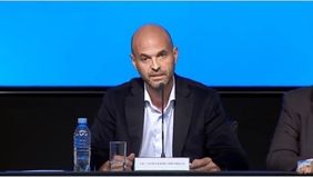 Dietrich autorizó aumentos de hasta el 30% en micros de larga distancia