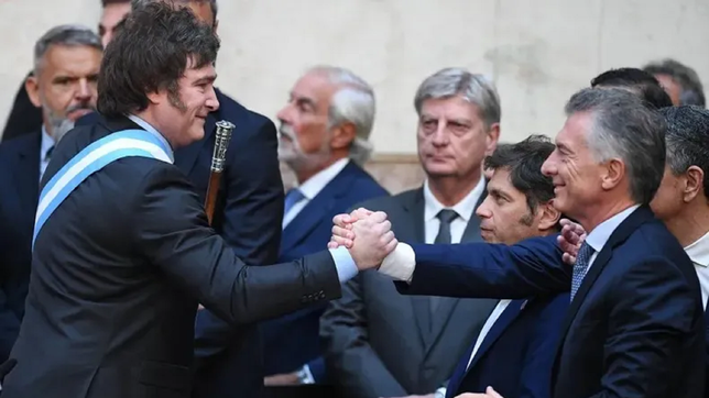 Javier Milei y Mauricio Macri. 