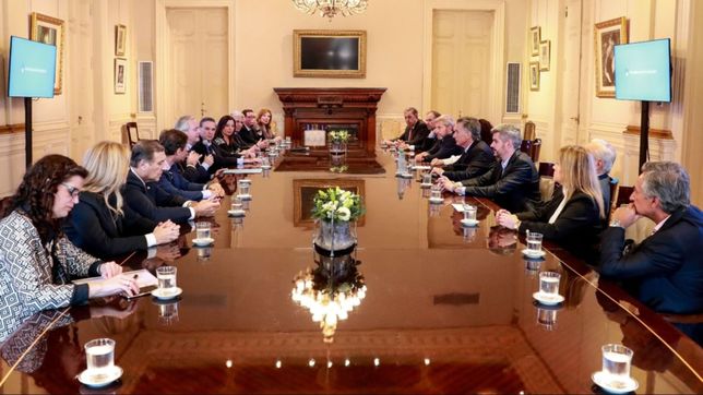 macri zafo del tarifazo, pero los senadores dejaron preocupacion por la economia